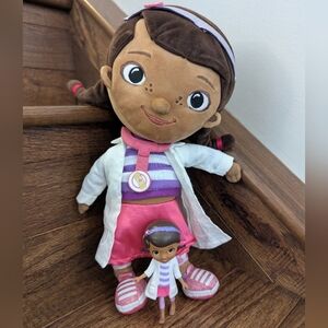 Disney Store Dottie Doc McStuffins  Plush - 12" &   3.5" Poseable Figure